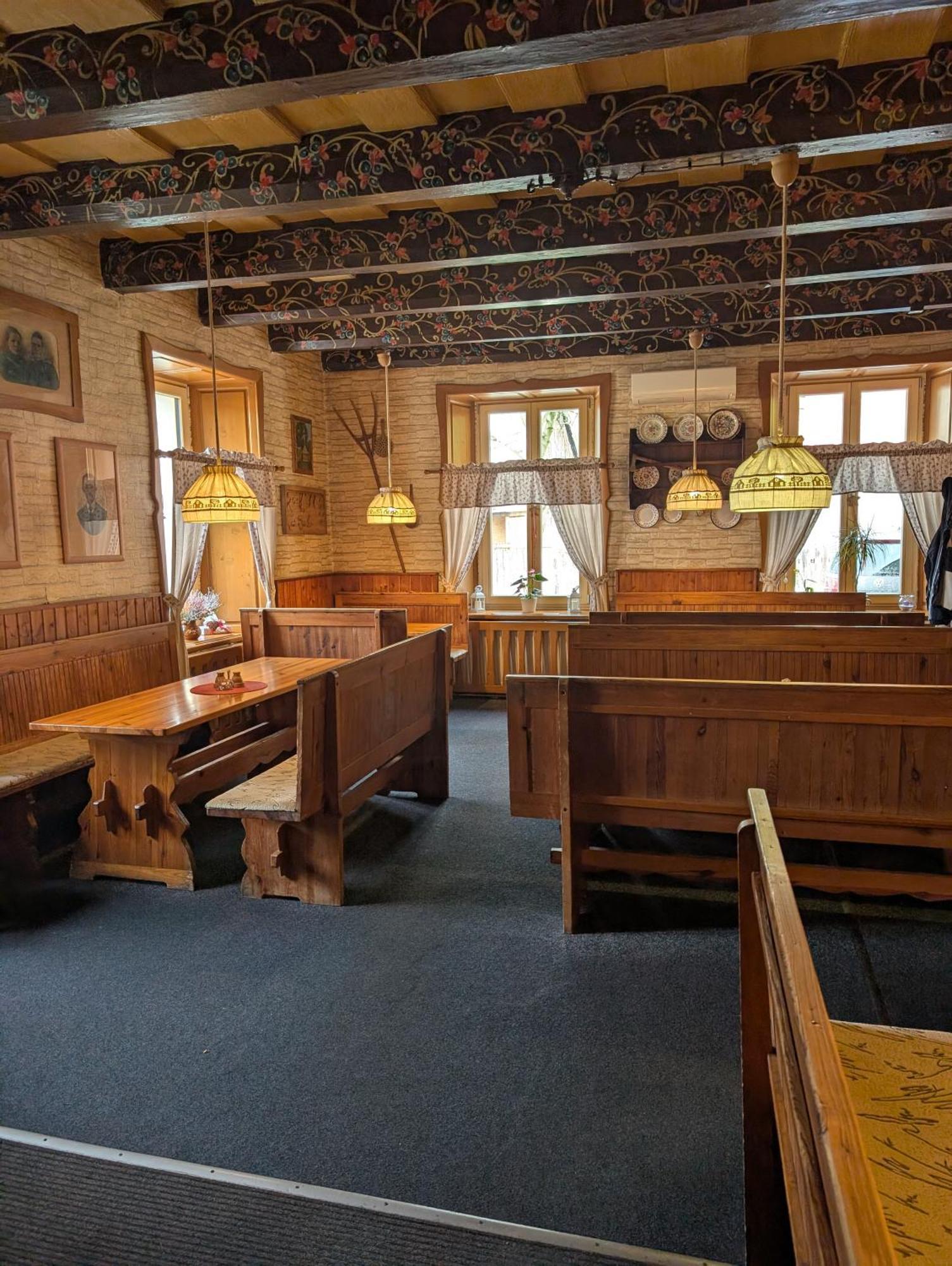Pension Harcovna Frýdlant nad Ostravicí エクステリア 写真