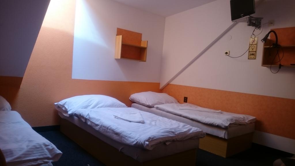 Pension Harcovna Frýdlant nad Ostravicí エクステリア 写真